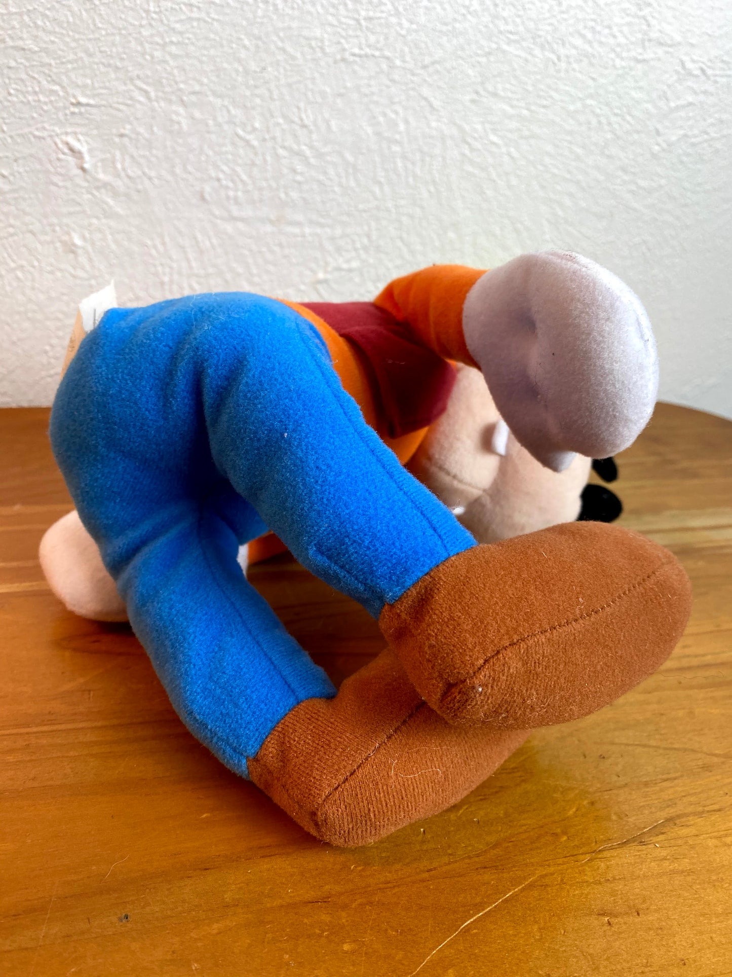Vintage 90's Goofy Plush