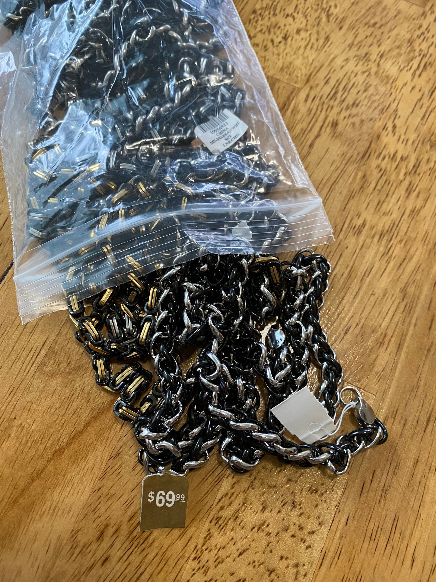 1.5 Pound Lot of Broken Chain Necklaces