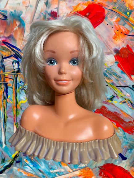 1986 Vintage Barbie Hairstyling Head