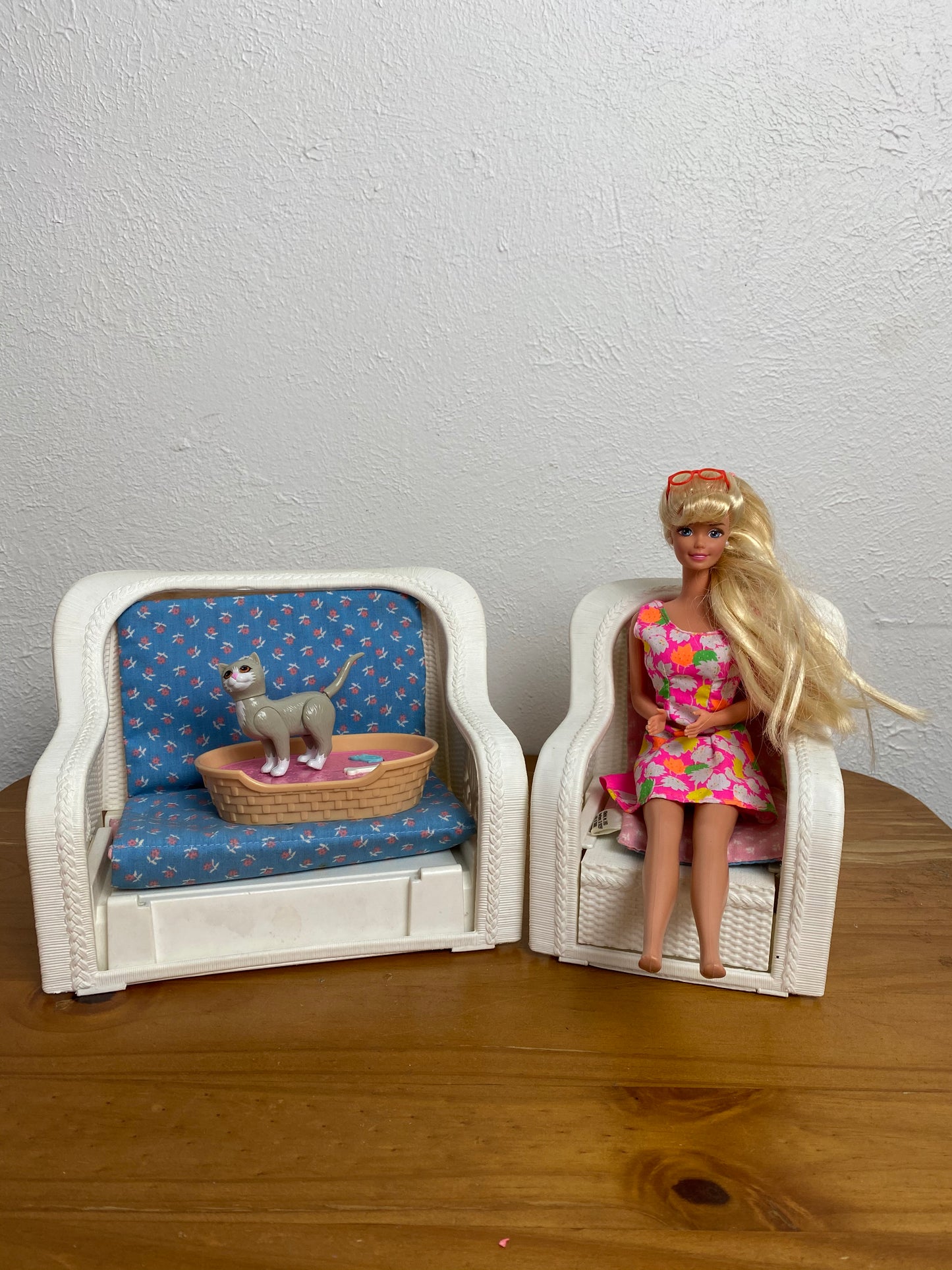 Vintage Barbie w/ Clothes & Accessories